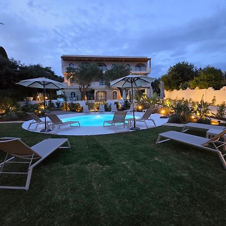 Loadstar Rooms & Suites Kontokali Esterno foto