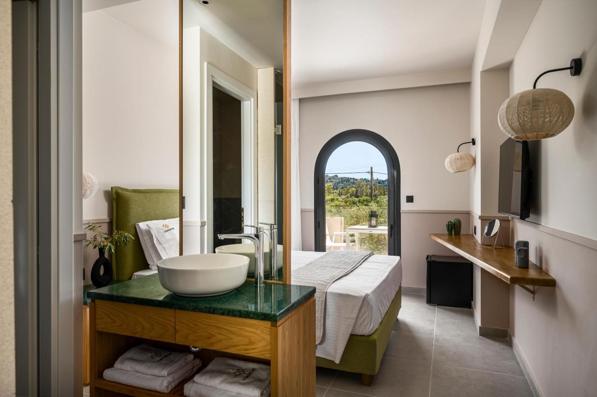 Loadstar Rooms & Suites Kontokali Esterno foto