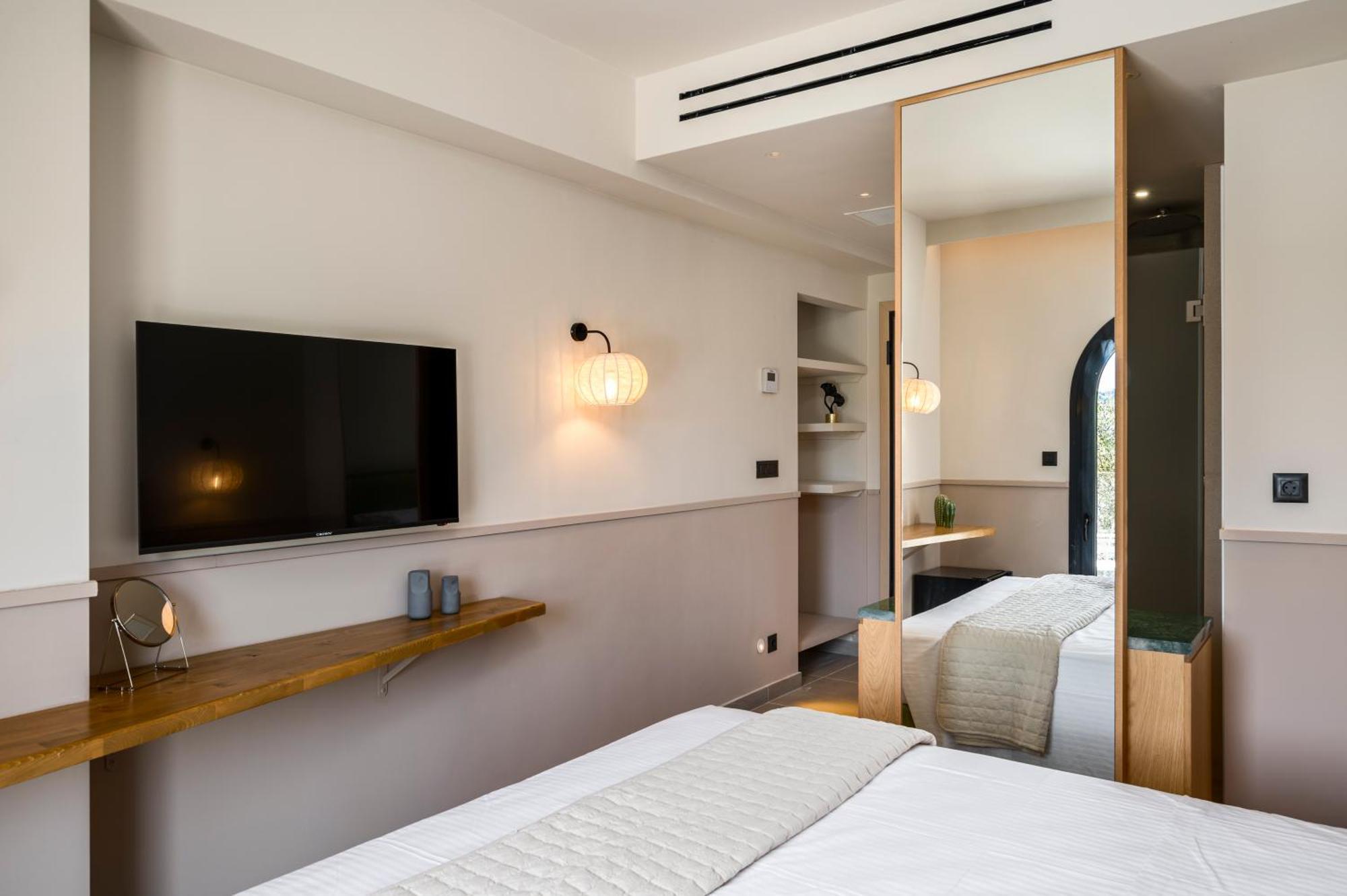 Loadstar Rooms & Suites Kontokali Esterno foto